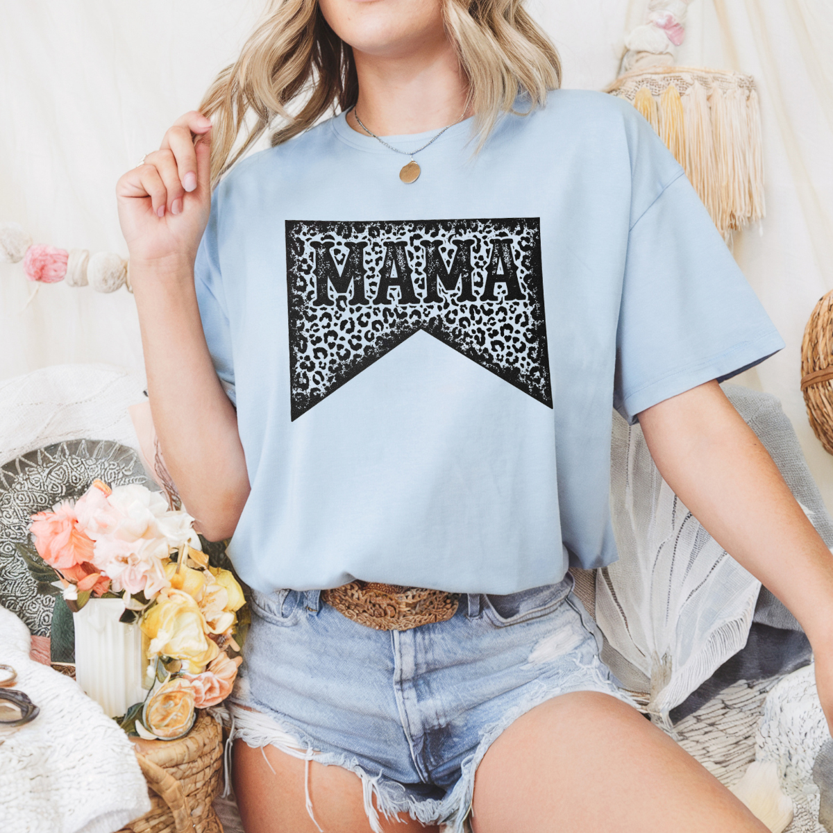 Mama leopard