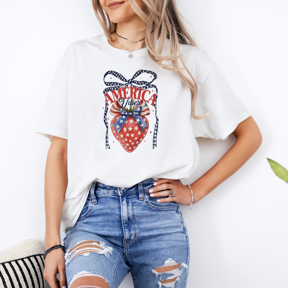 America vibes strawberry bow