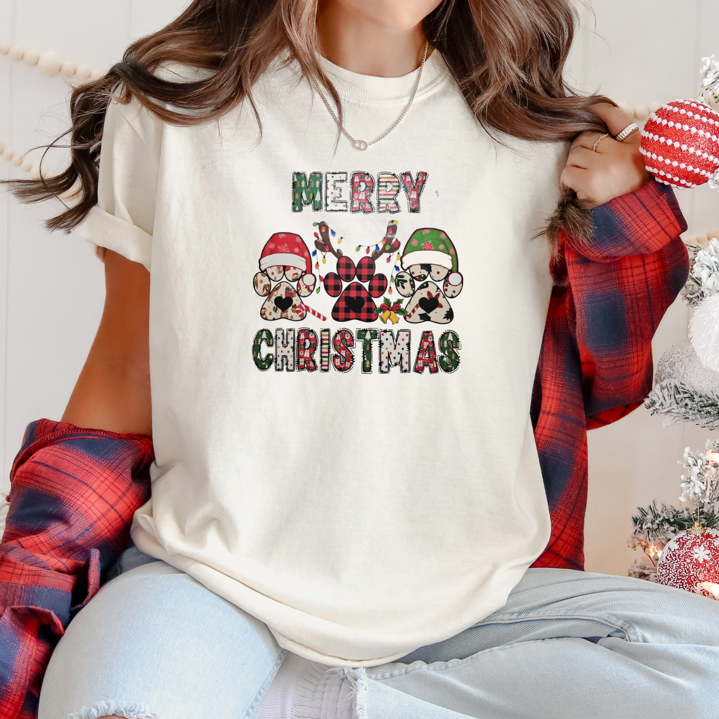 Merry Christmas paw prints